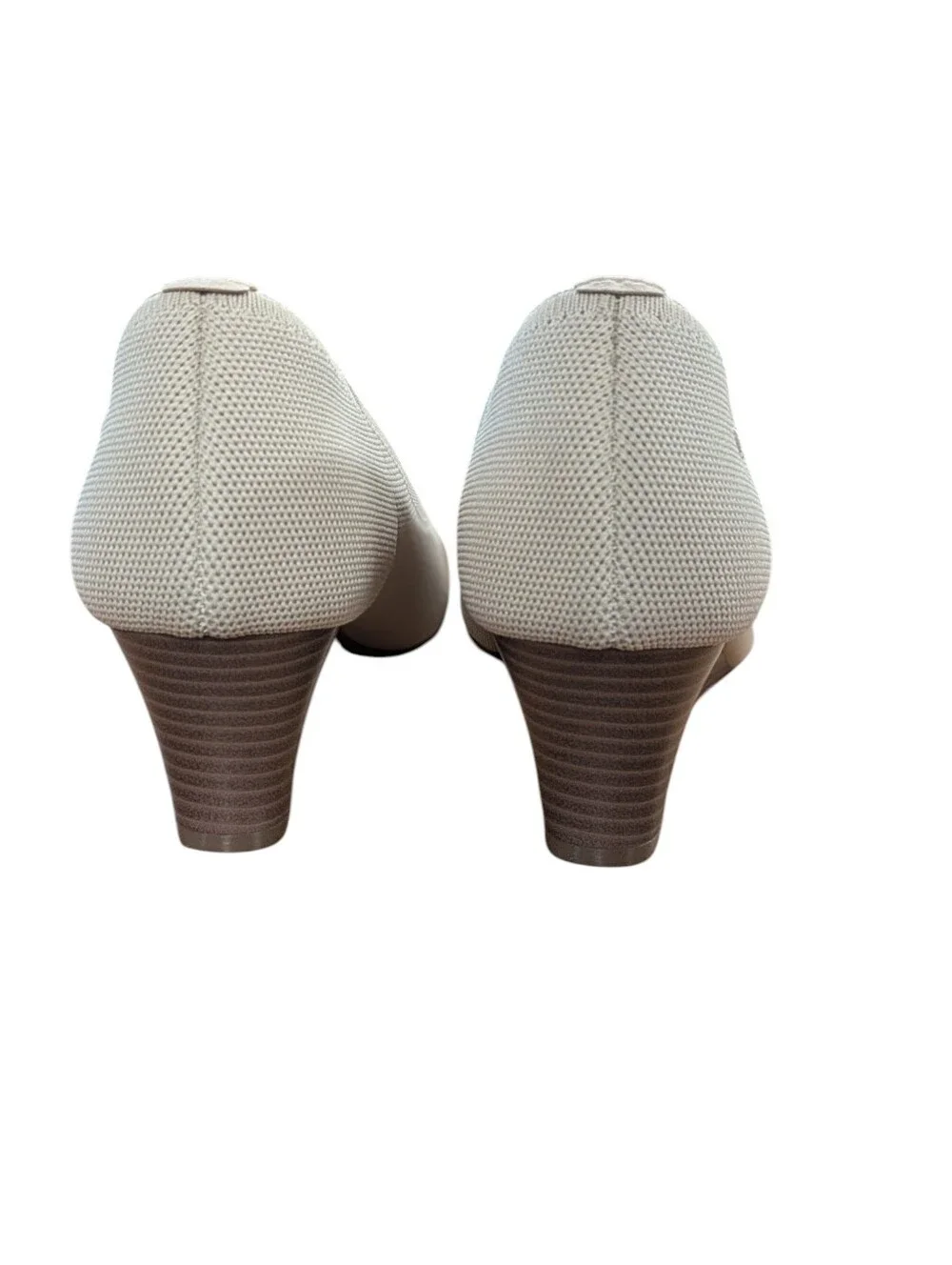 Vivaia Wedge Pro Pointed Toe Tan Size 40.5